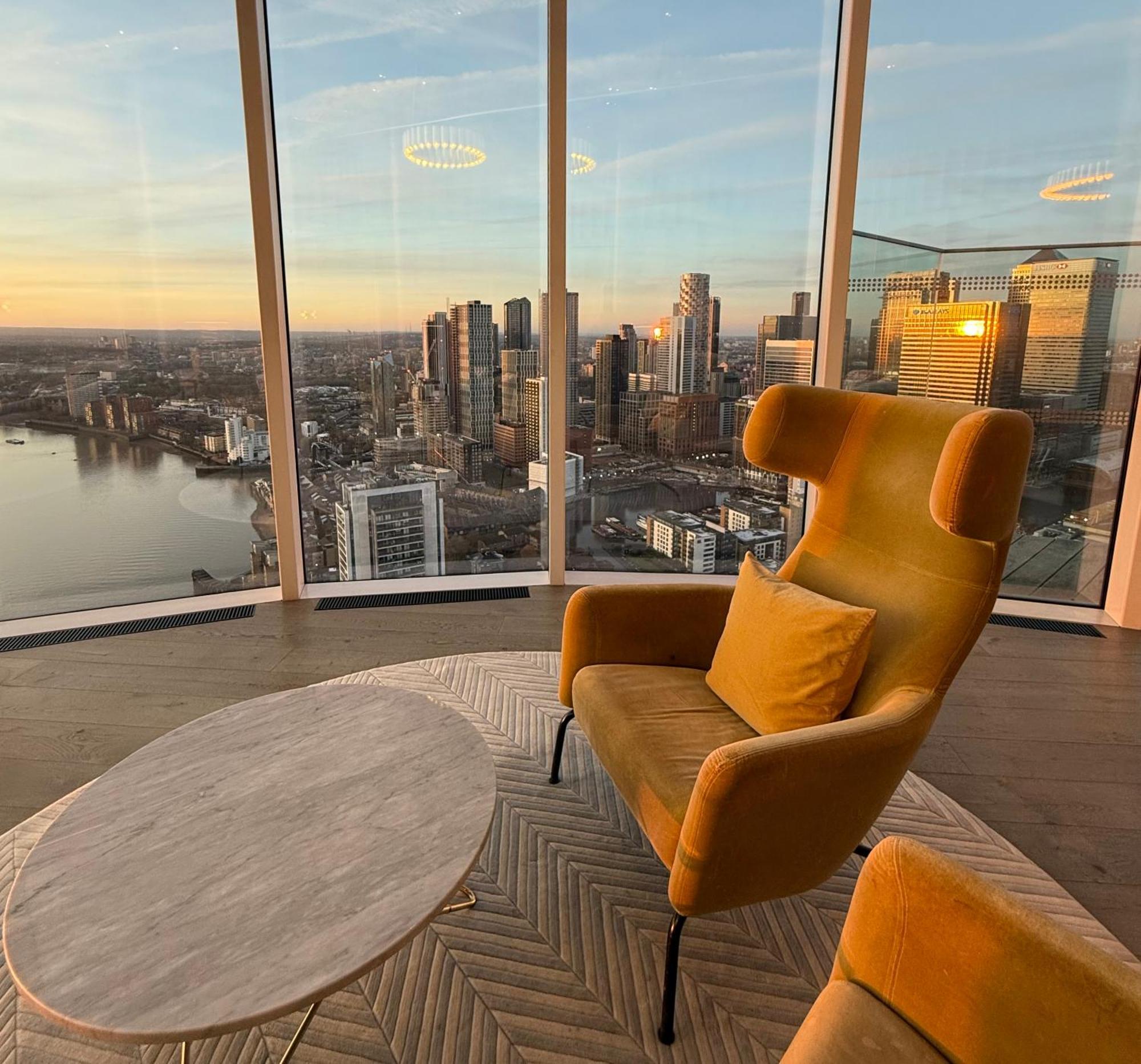 Luxury Modern 2 Bed Flat With Balcony And View - Canary Wharf Center Appartement