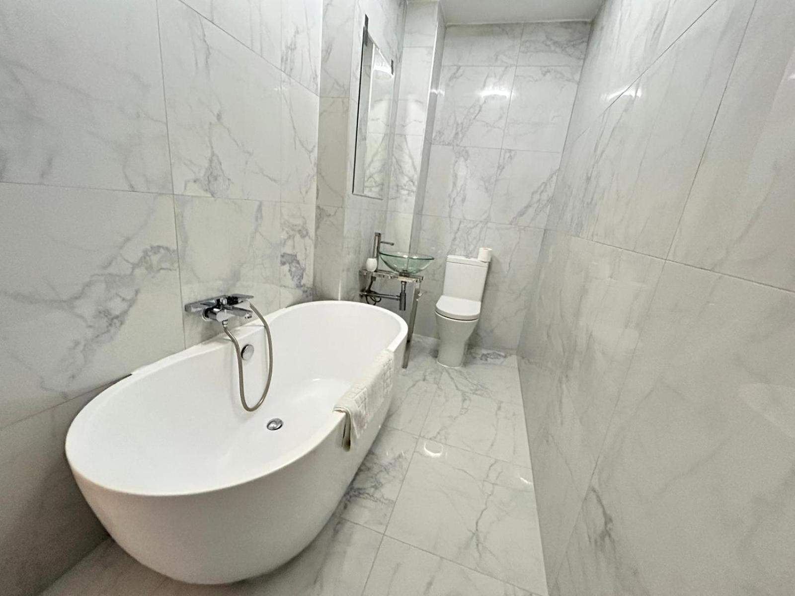 2 Bedroom Flat Wembley Appartement