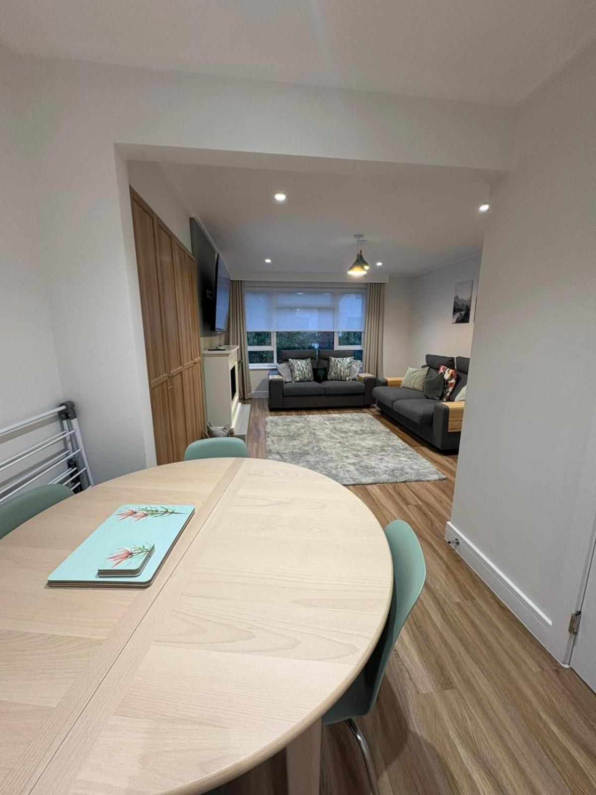 Stylish 2 Bedroom In North Finchley *