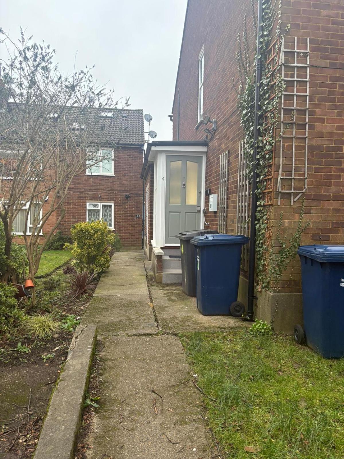 Stylish 2 Bedroom In North Finchley Appartement