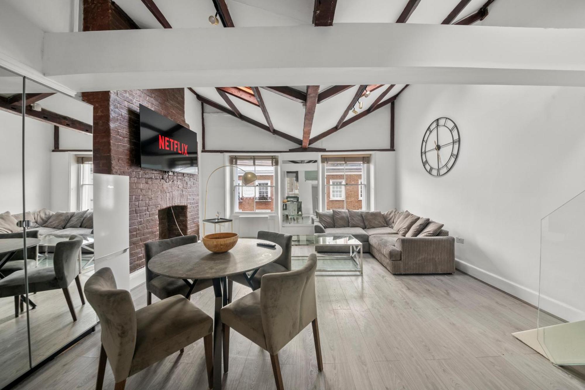 Sg, Duplex Knightsbridge By Harrods * London
