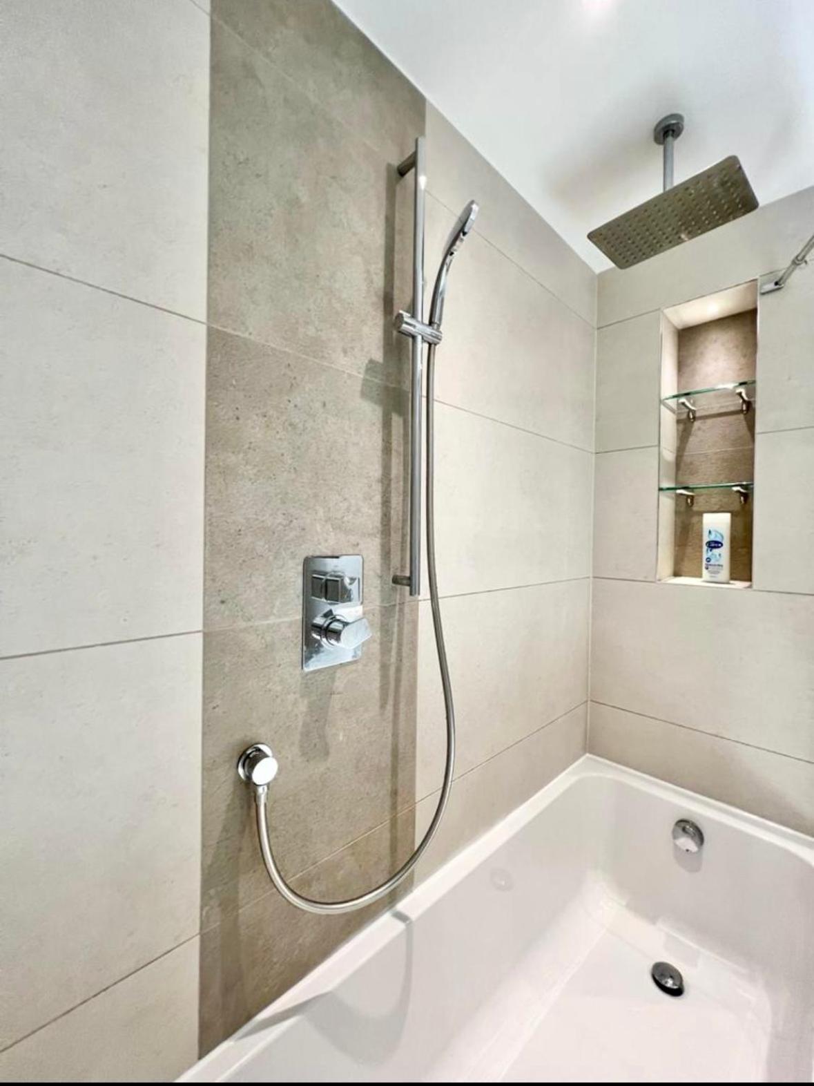 Luxury 2 Bed Londres