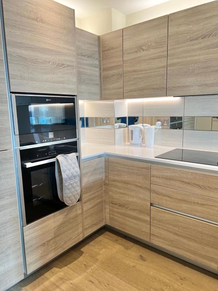 Luxury 2 Bed Appartement *