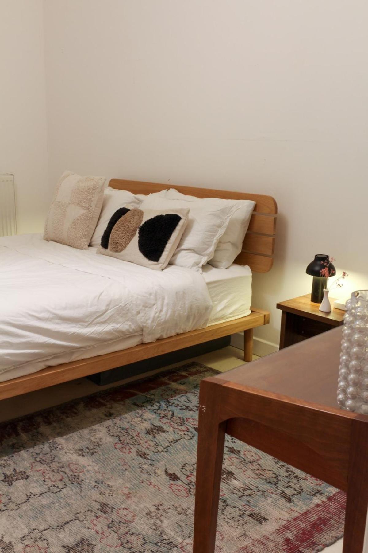 Bright & Spacious 2br Flat, Great Transport Links Appartement