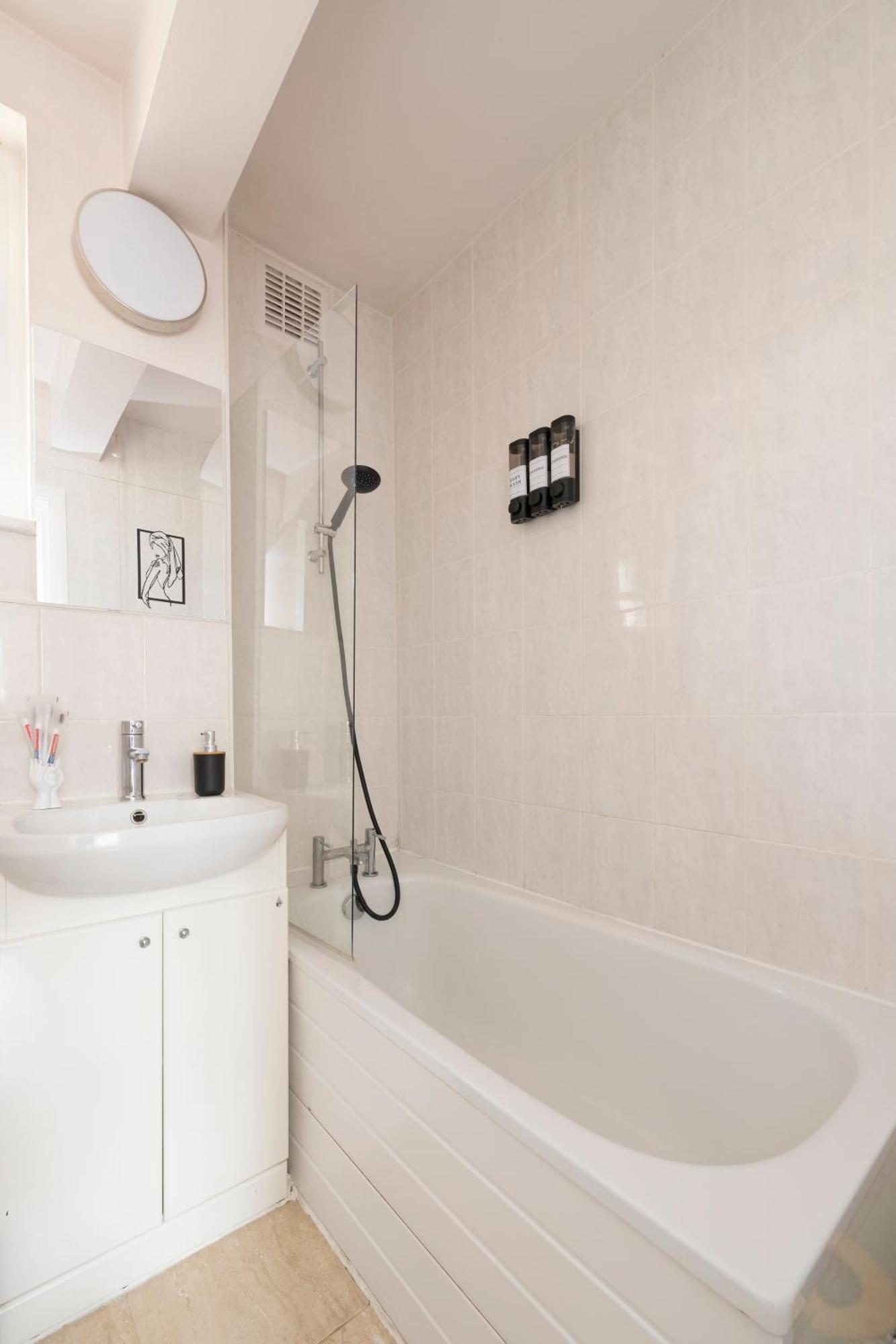 Comfy 1-bed Flat Near Kensington Appartement Londres
