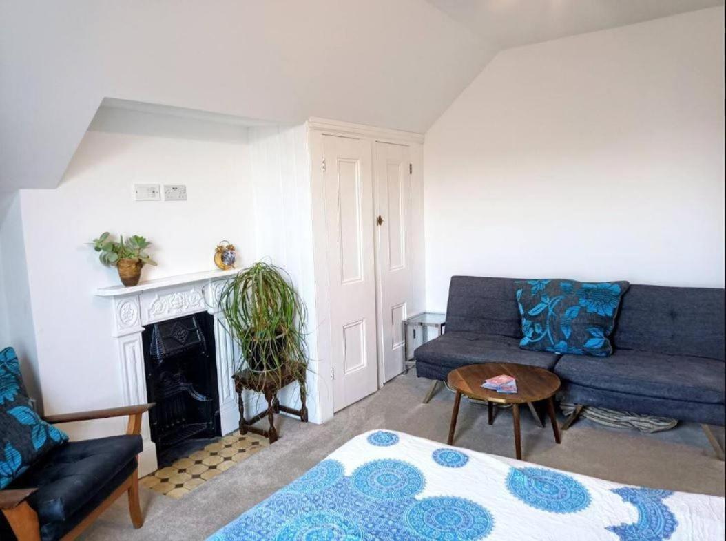 2bed 2bath 8min To Bridge Londres