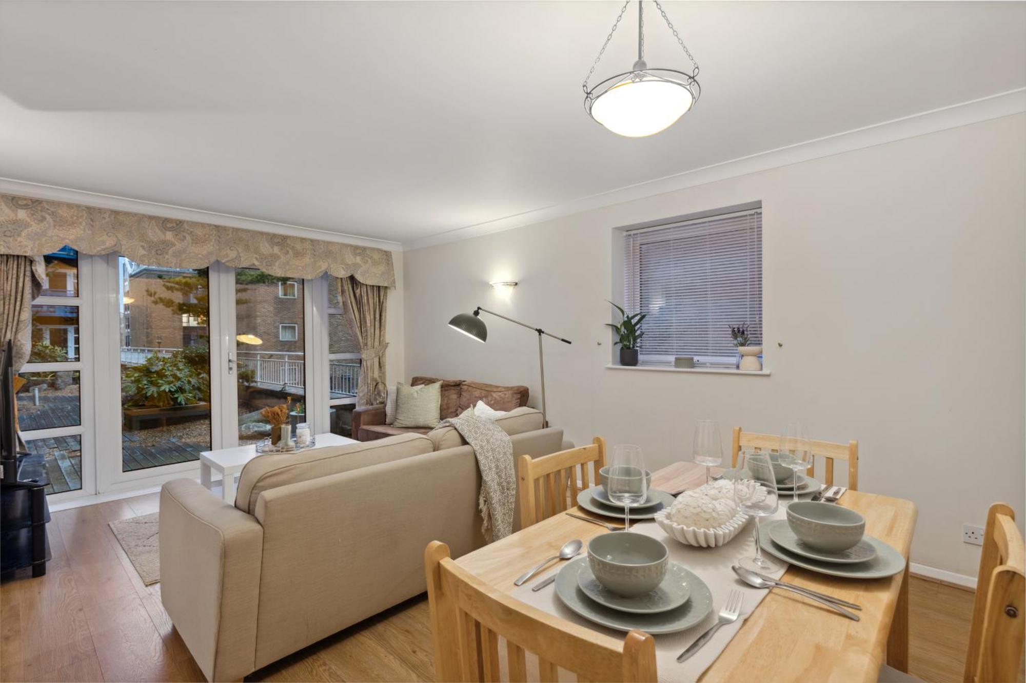 Appartement Parea Living - Quaint And Stylish Flat W Sunny Terrace