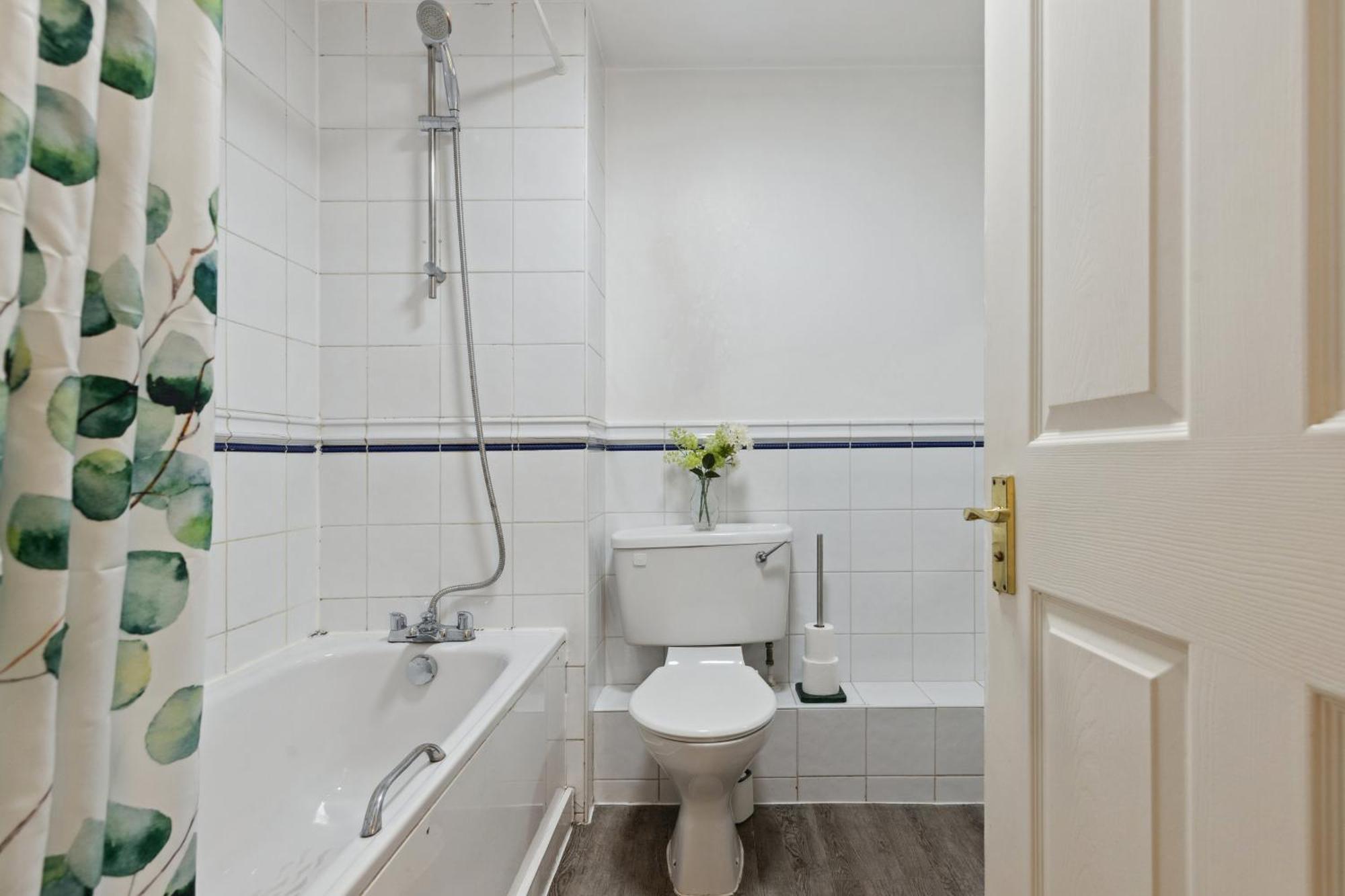 Parea Living - Quaint And Stylish Flat W Sunny Terrace Apartamento Londres