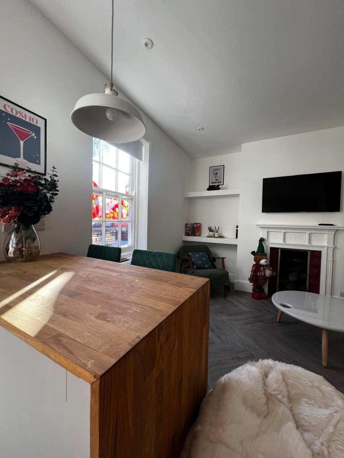 Soho Gem! 2-bedroom Mansion Flat Appartement