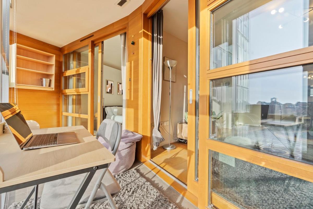 Apartment Elegant 1br Battersea Flat With Stunning River Views *