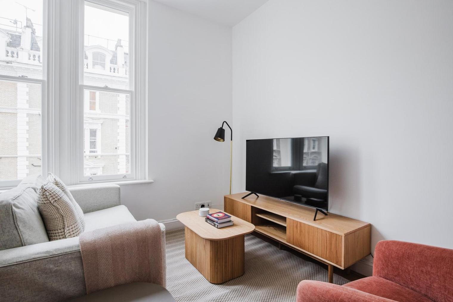 Blueground Notting Hill Wd Nr Hyde Park Lon-627 *