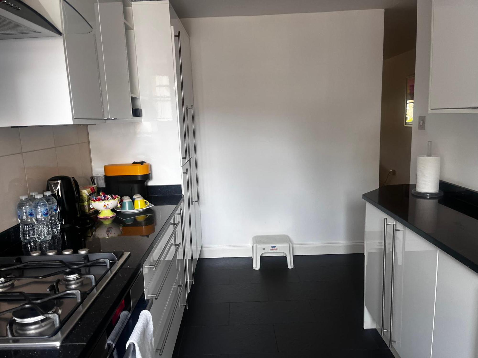 Apartamento Hyde Park,3 Min Walk,family Home! 2 Bedrooms & 2 Bathrooms Apartment! Fantastic Location *