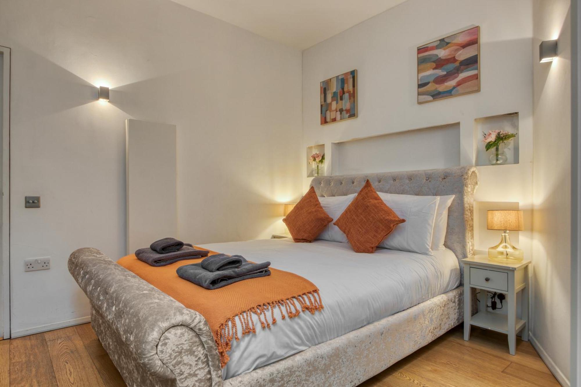 Award Winning 2 Bedroom House, King's Cross Apartamento *