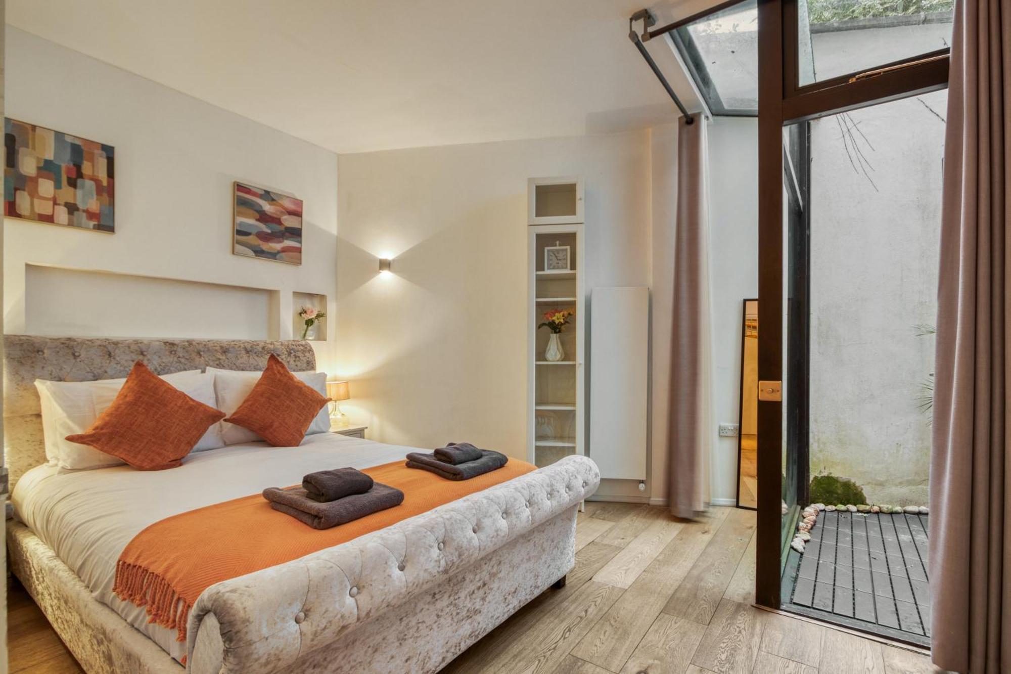 Award Winning 2 Bedroom House, King's Cross * Londres