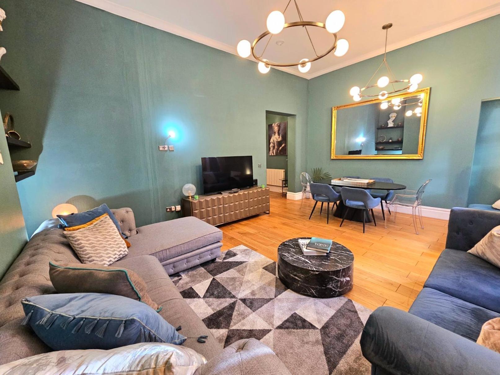 Apartamento Stunning Hyde Park Home, Ground Floor Maisonette, Duplex, Near Tube Metro Stations Londres