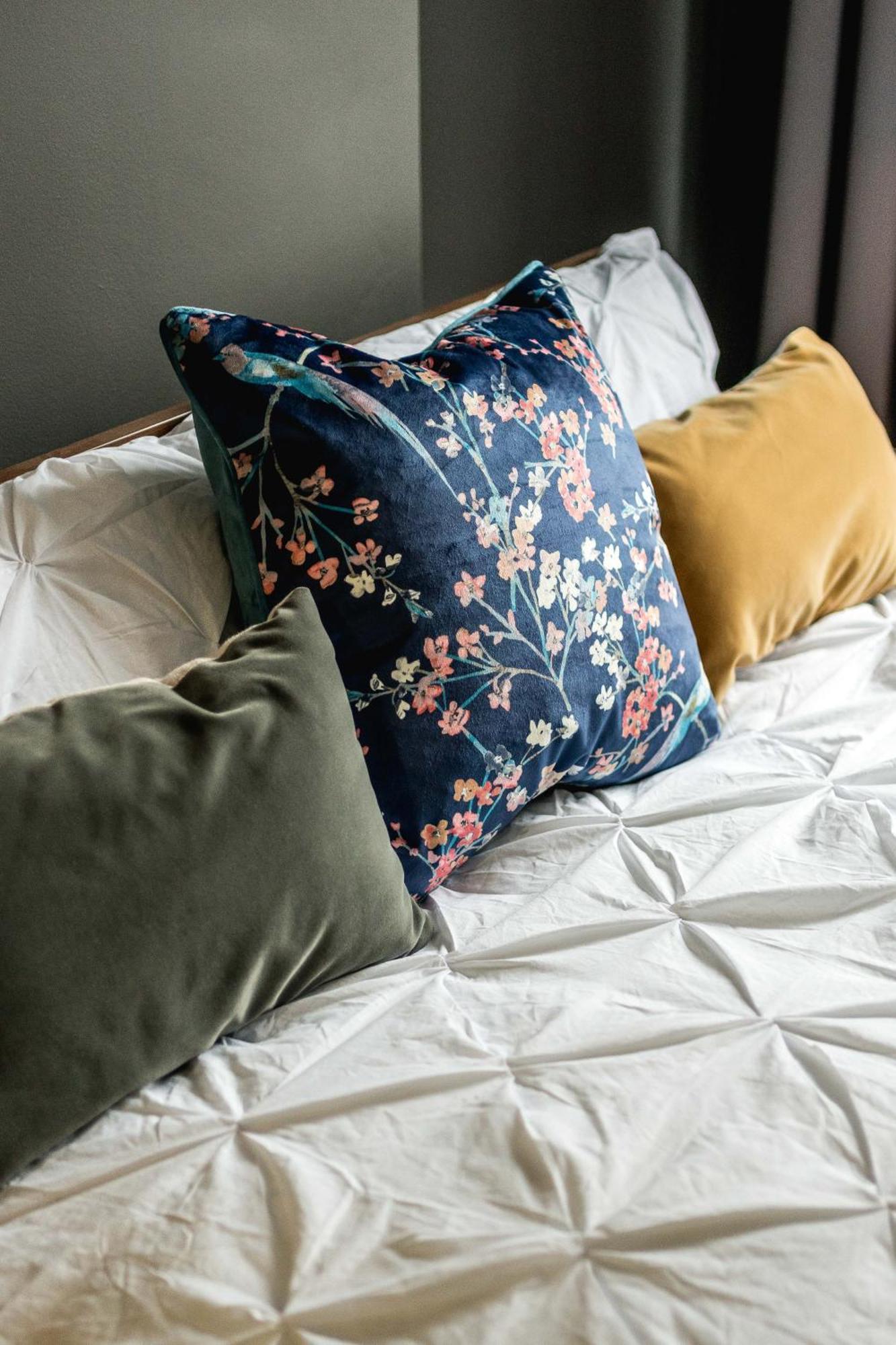 Appartement Beautiful 2-bed, 2 Bathrooms Flat In Zone 1, - Just Minutes Walk To High Street Kensington, Earls Court, Hyde Park Londen