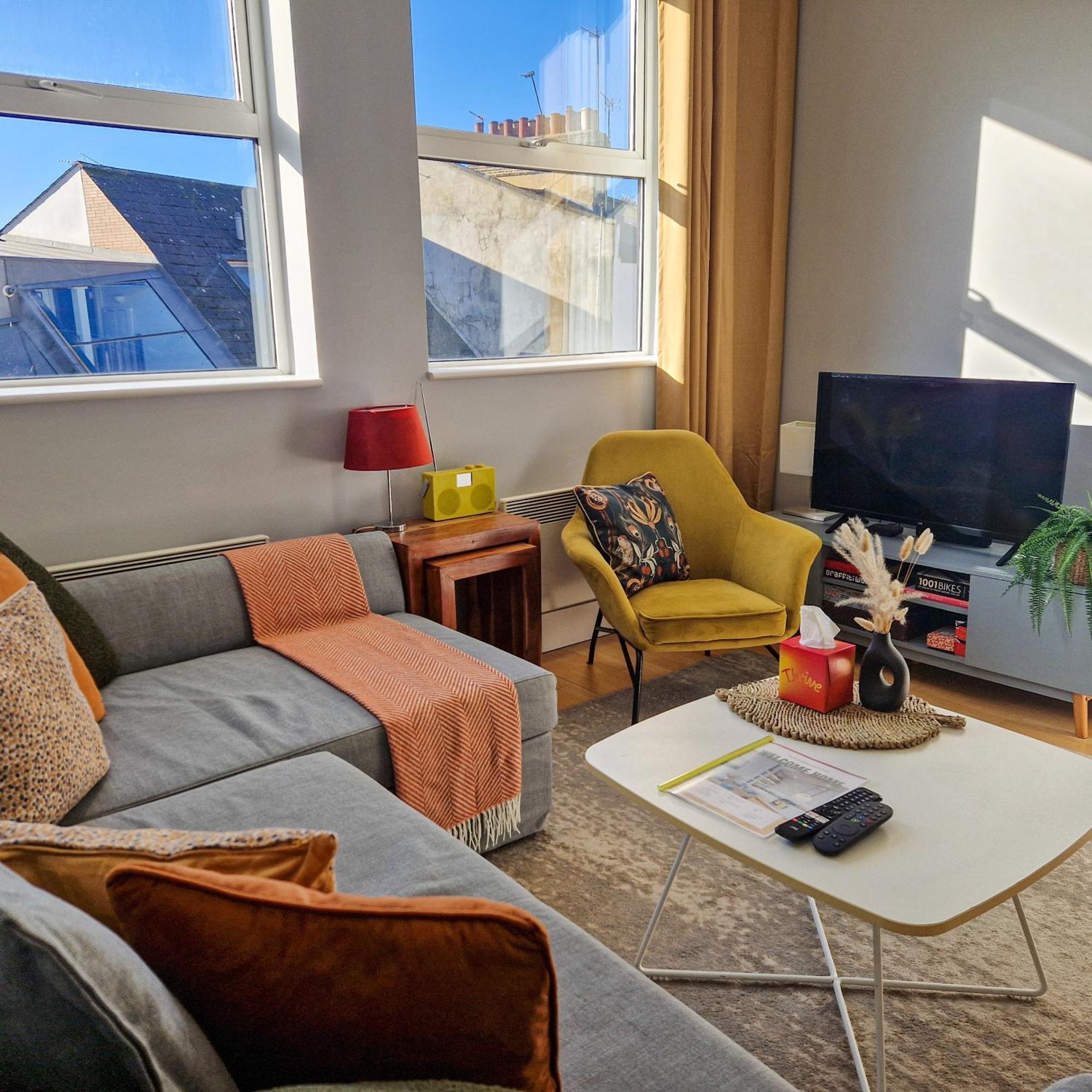 Appartement 1-bed Apartment, Close To Kensington Olympia With Free Wi-fi & Netflix Londen
