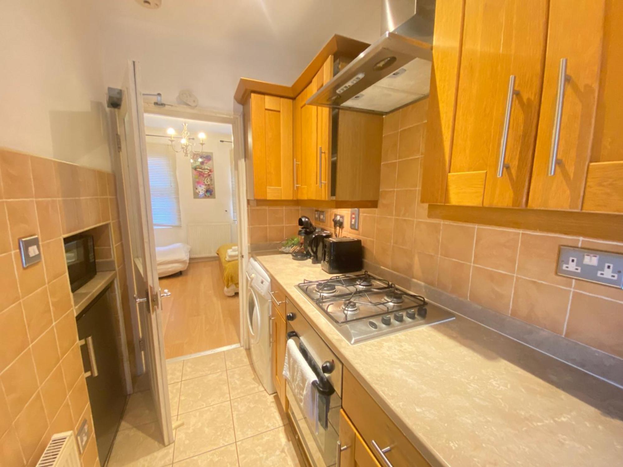 Stunning 1-bed In Appartement