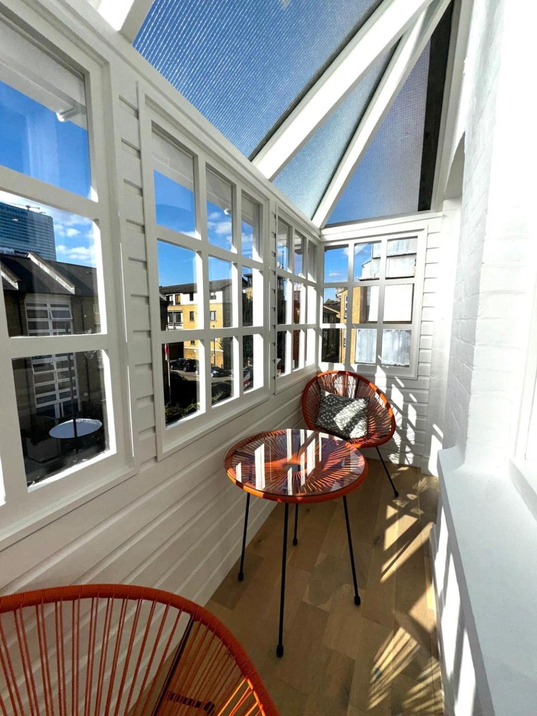 Newly Refurbished W/ River Views Appartement *