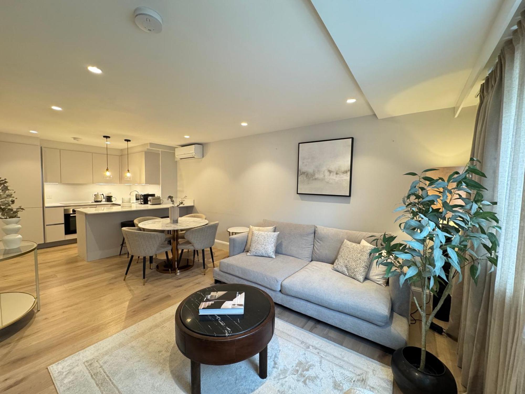 Comfort 3 Bedroom In Notting Hill