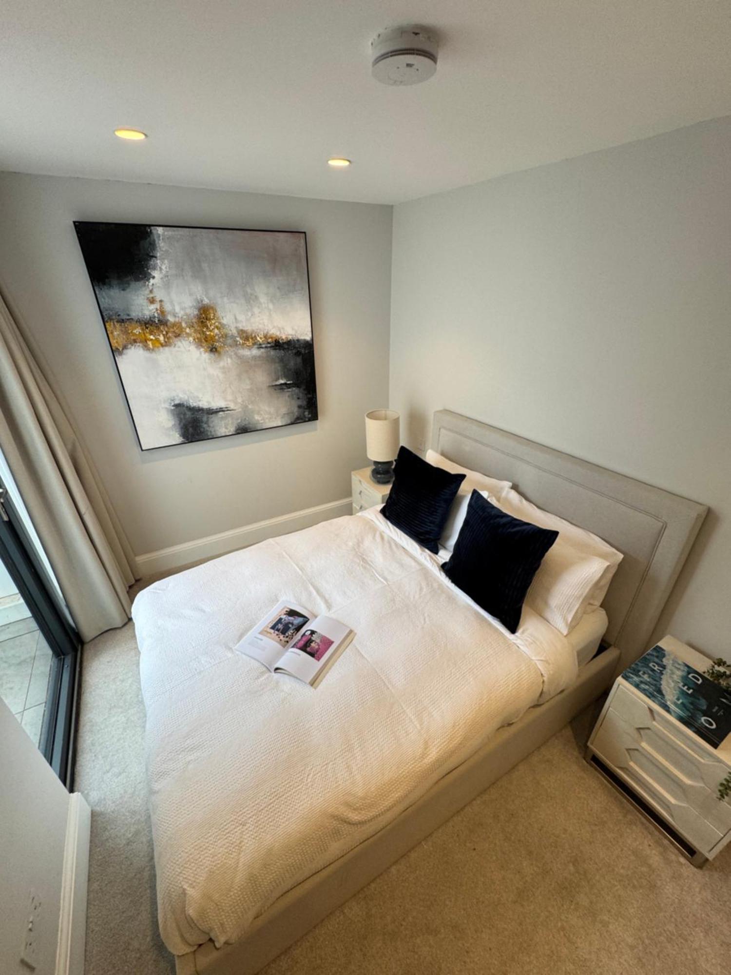 Comfort 3 Bedroom In Notting Hill