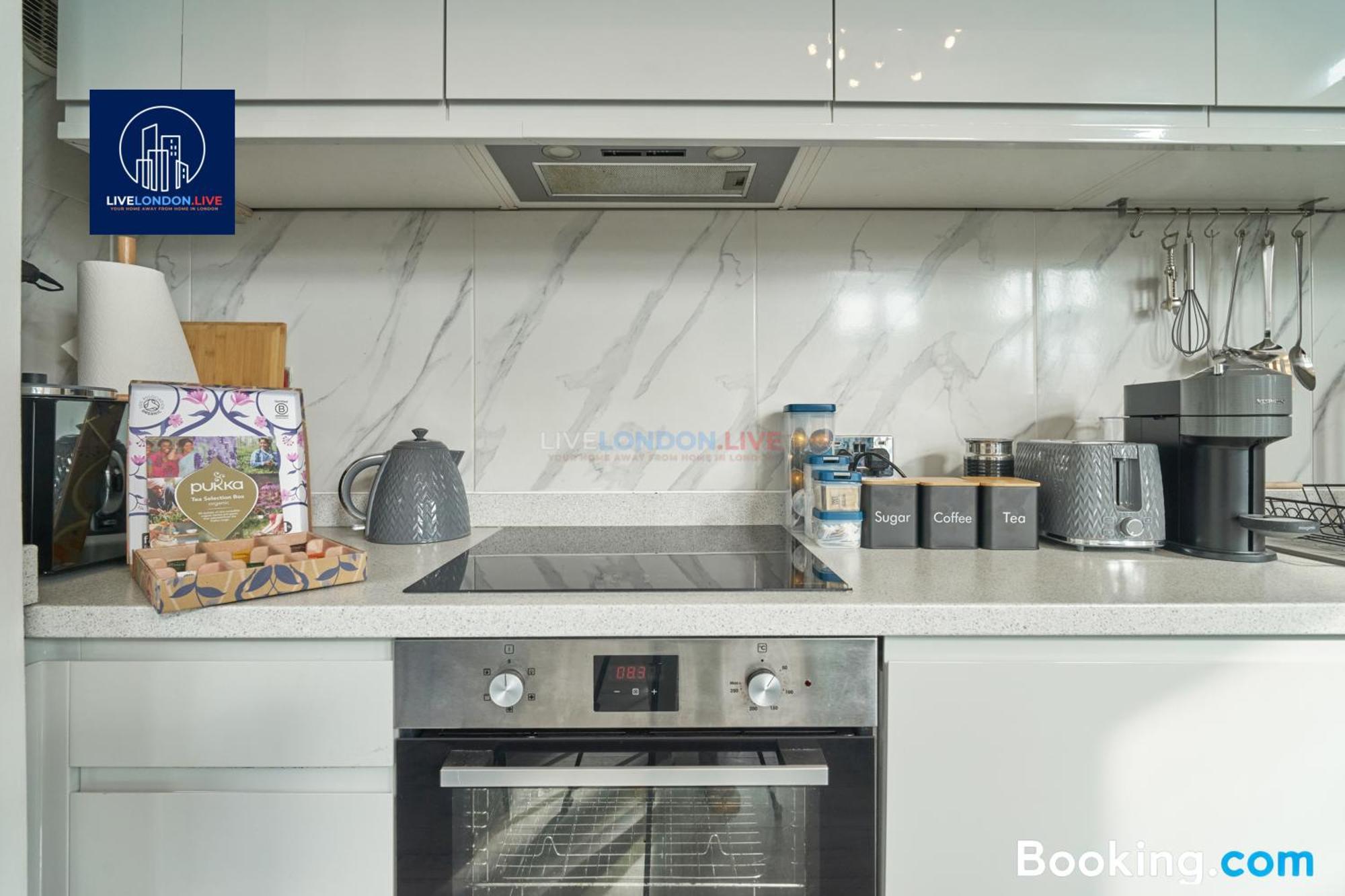Last-minute Reserve L Sleeps Up To 4 Guests L One-bedroom With King Bed And High Ceilings Near Camden By Live Short Lets & Serviced London