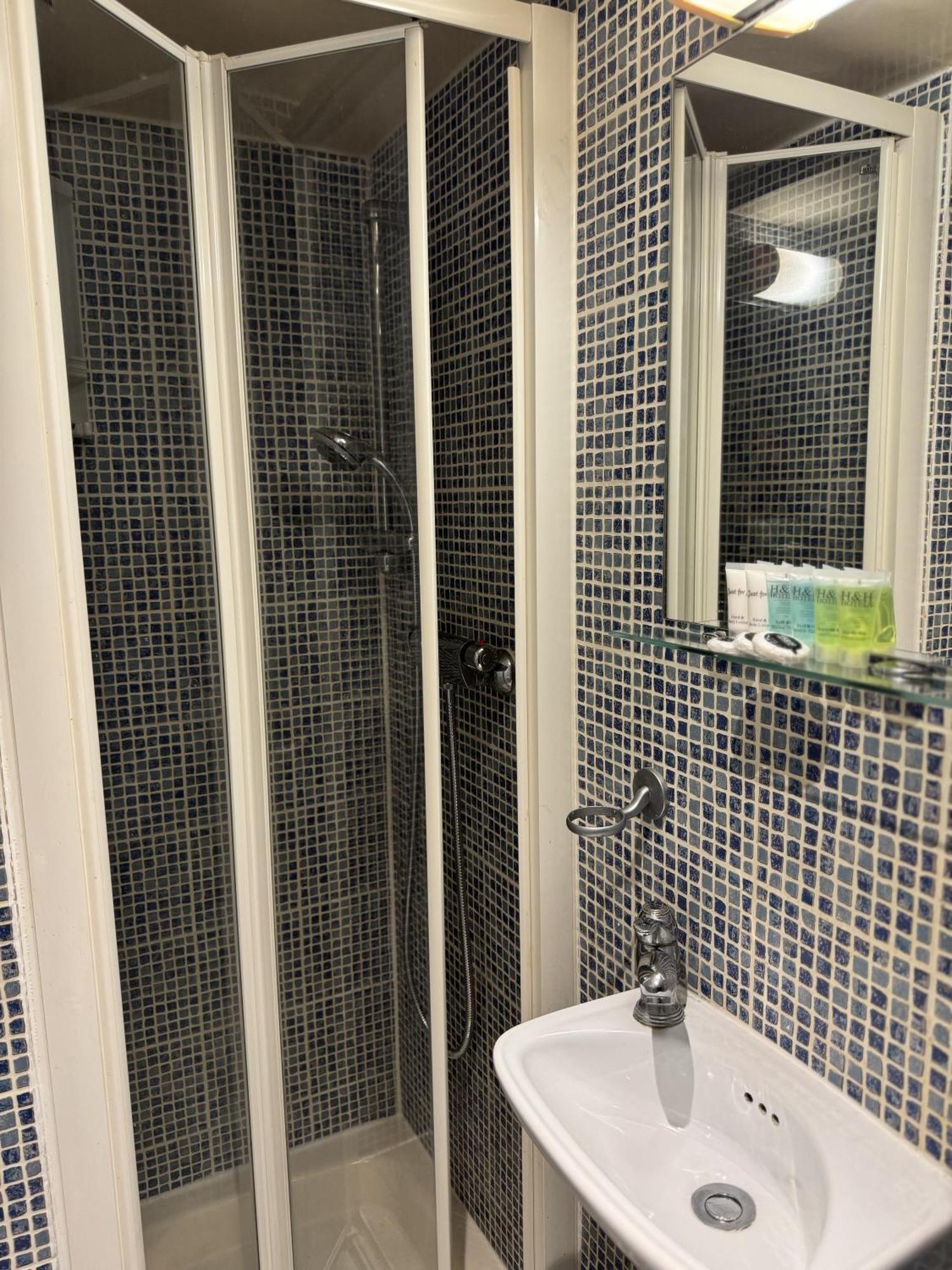 Compact Flat Close To Hyde Park Appartement Londres