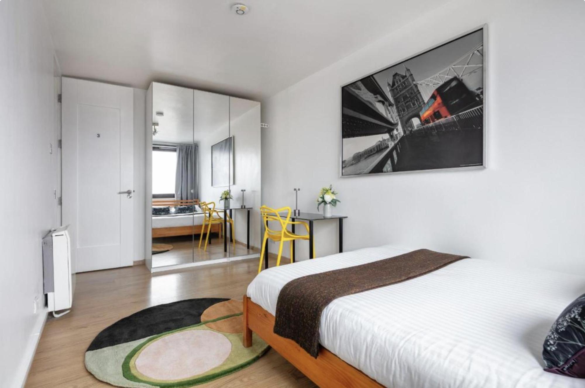 View Hackney High End 3-bedroom Flat Apartment