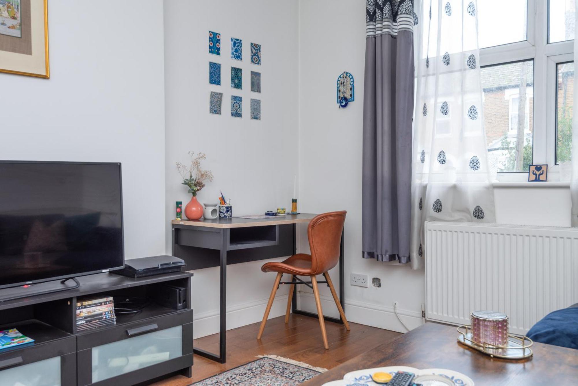 2-bed Steps From Muswell Hill