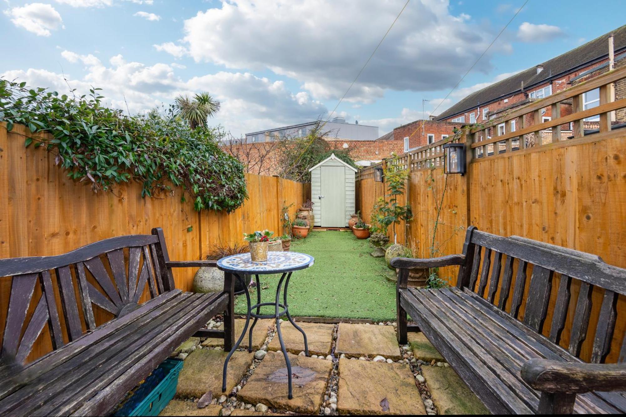 Stylish 2-bed 2-bath With Garden In Tooting Hébergement de vacances