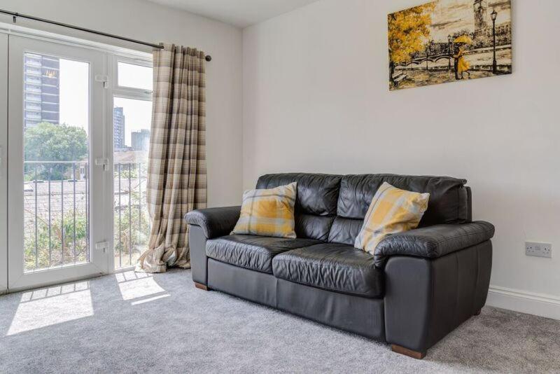 Westfield Contractor Appartement *