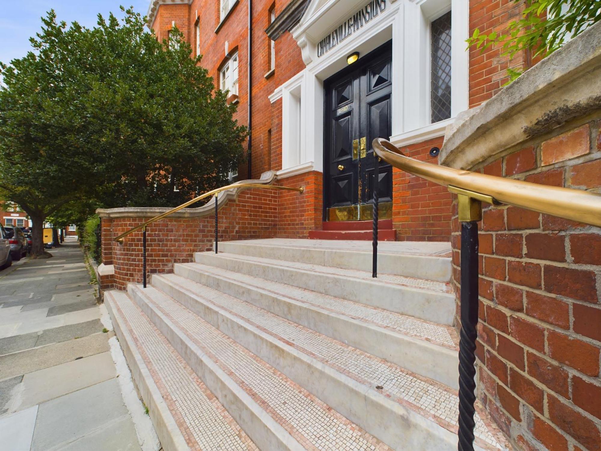 Charm At Charleville Appartement Londres