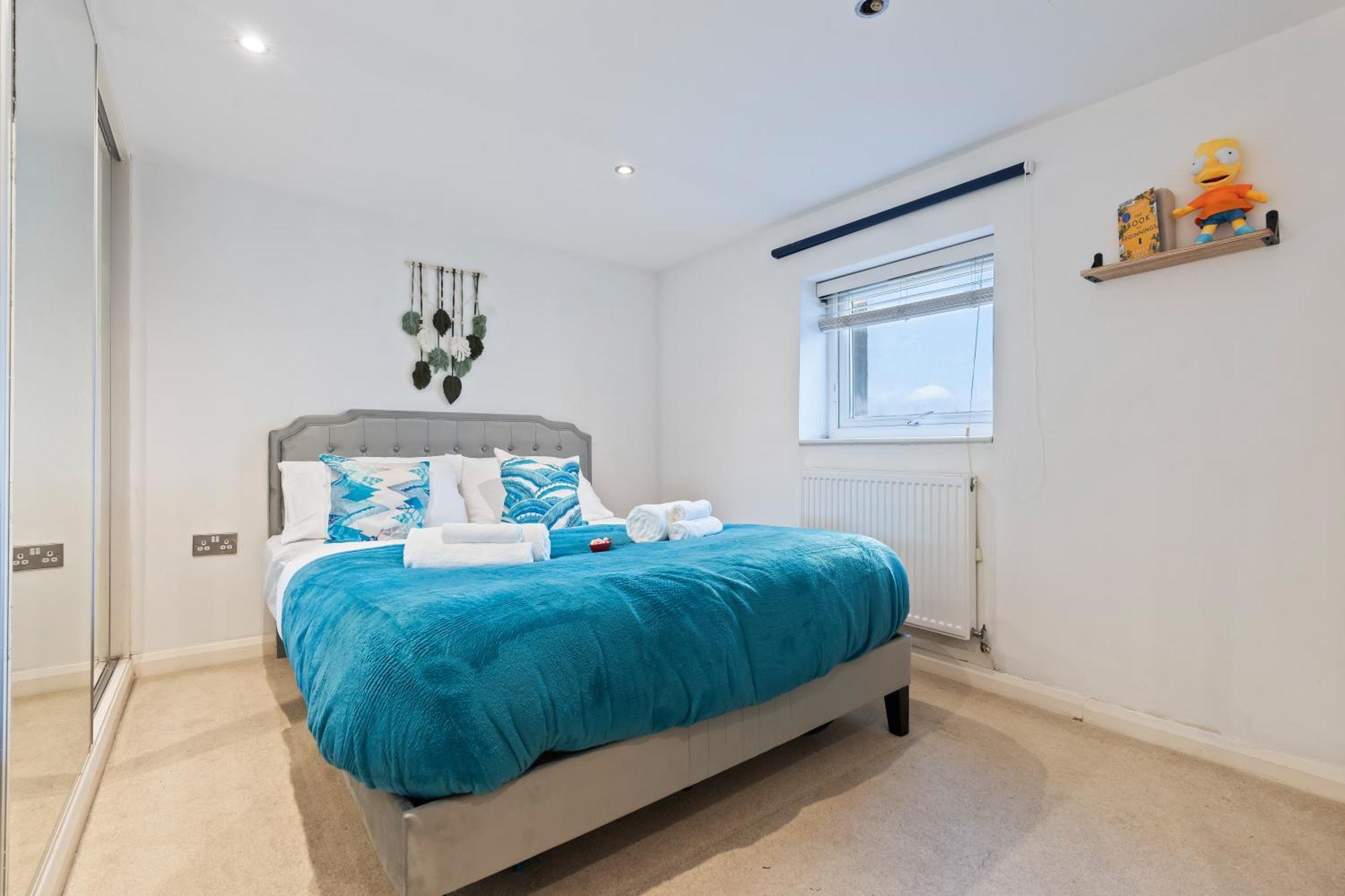 Cosy 1 Bed W Loft Sleeps 5 Close To Stations *