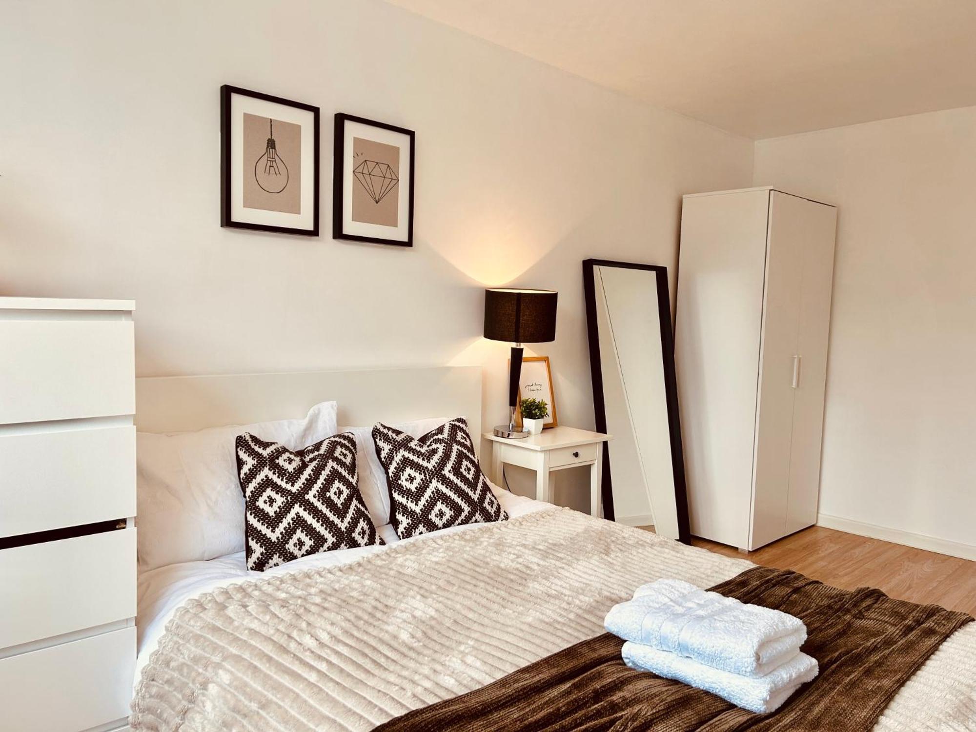 Spacious House, Cosy, Notting Hill, Garden Londen