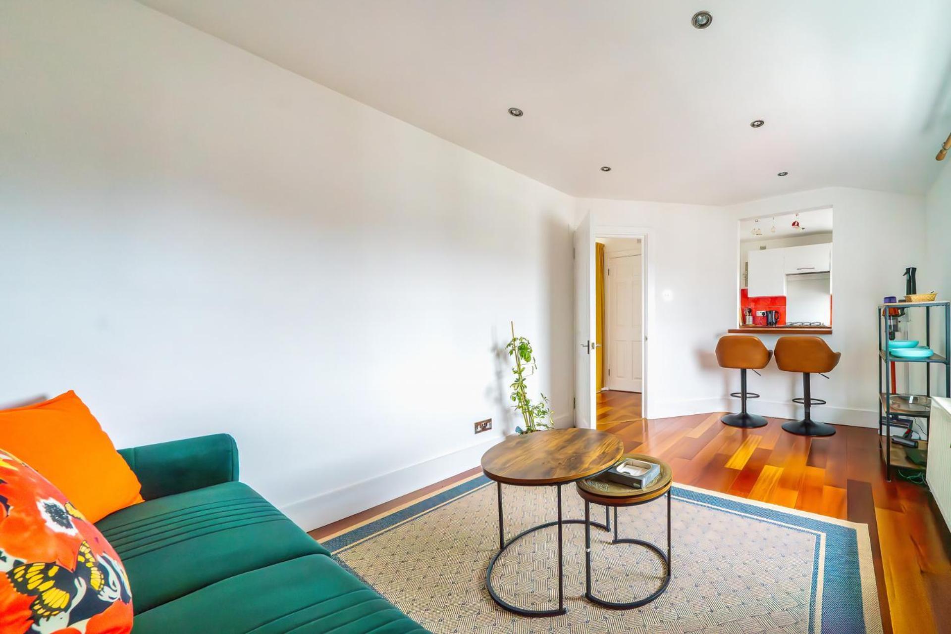 Cozy 1-bedroom Flat In Prime Location Londres