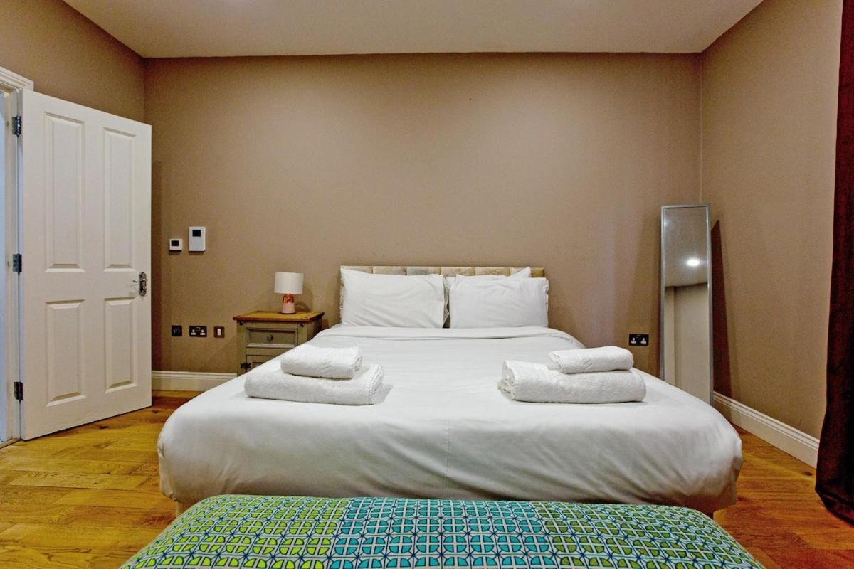 Spacious 3 Bd Flat In For Families No 2 Appartement *