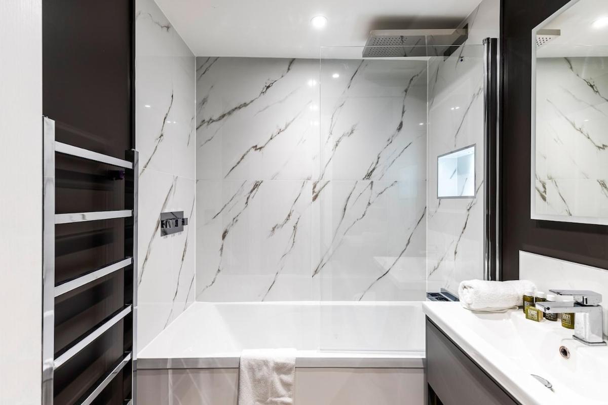 Serenity - Fulham Eve, Sleeps 14 Londres