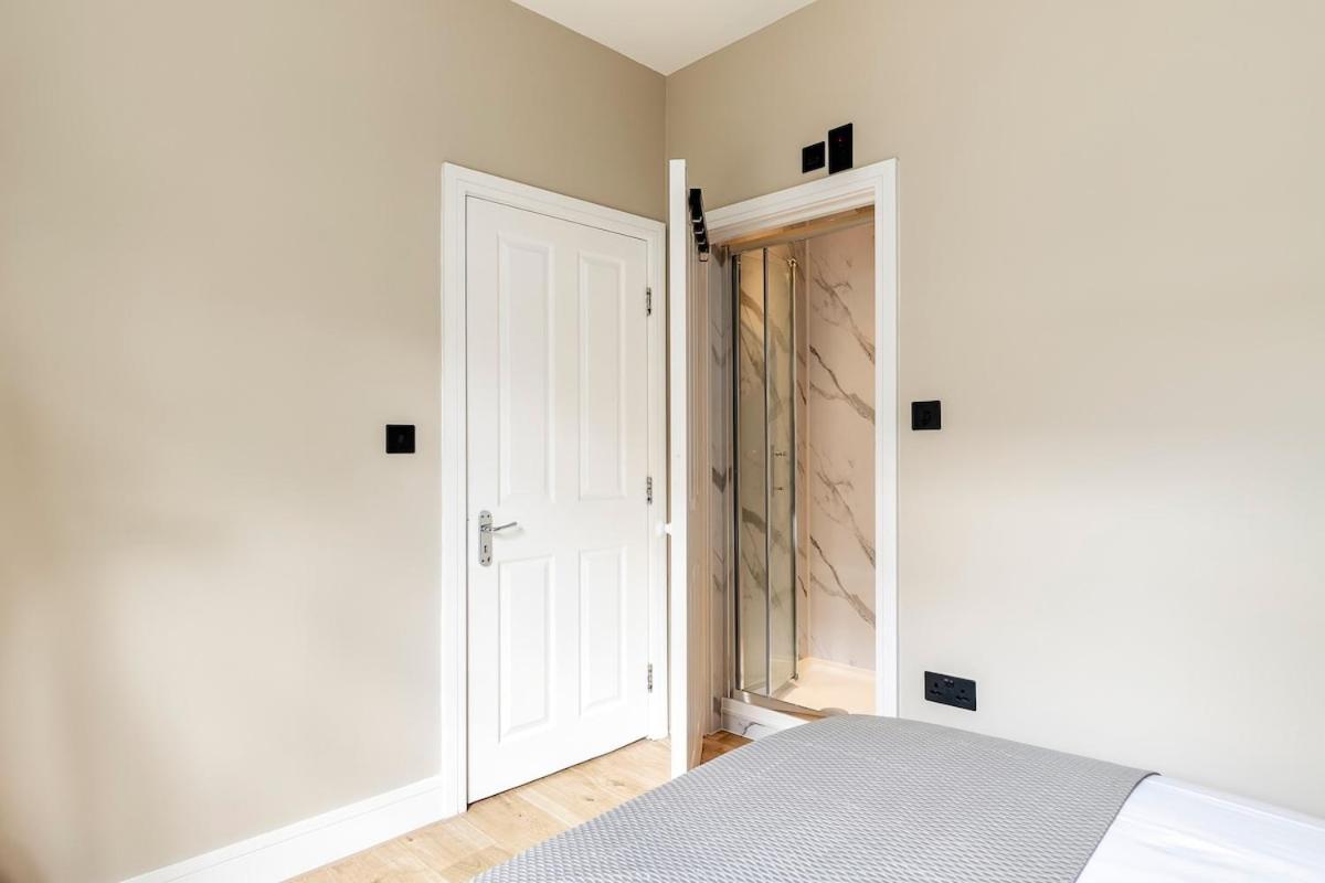 Appartement Serenity - Fulham Eve, Sleeps 14