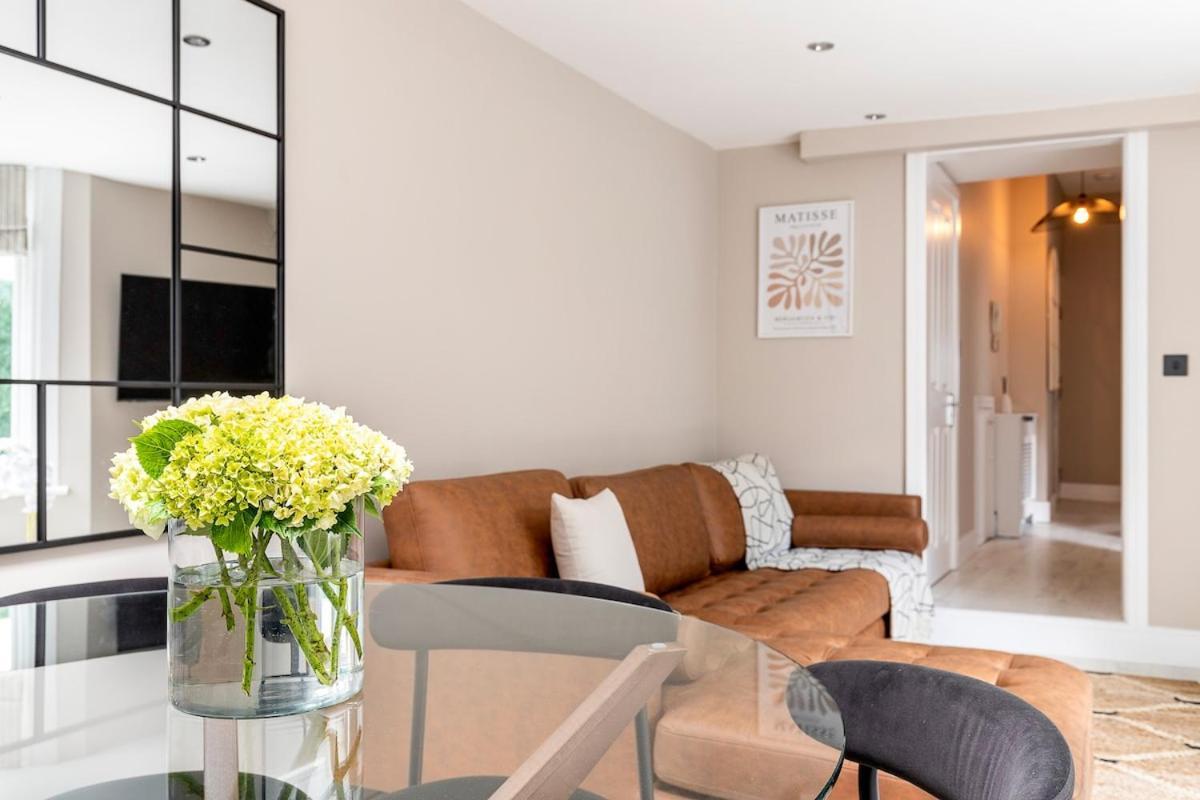 Serenity - Fulham Eve, Sleeps 14 Appartement Londres
