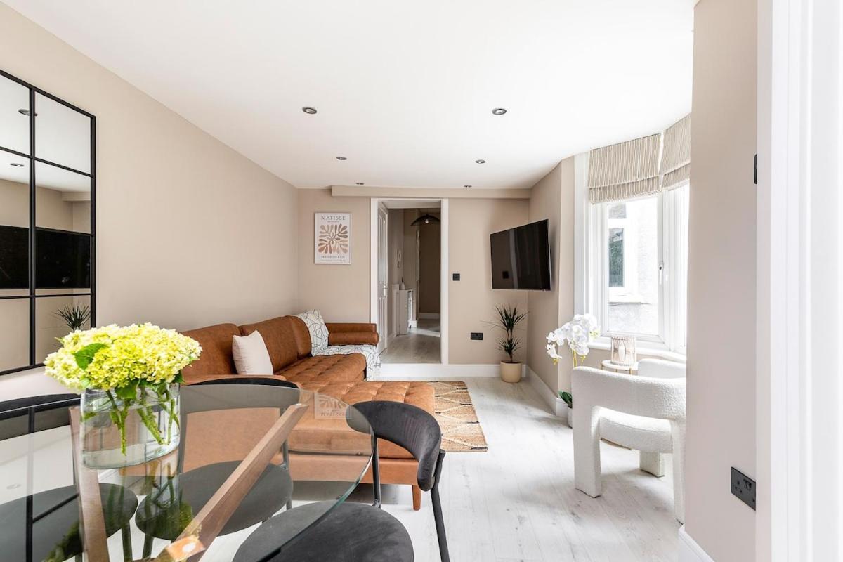 Serenity - Fulham Eve, Sleeps 14 Londres