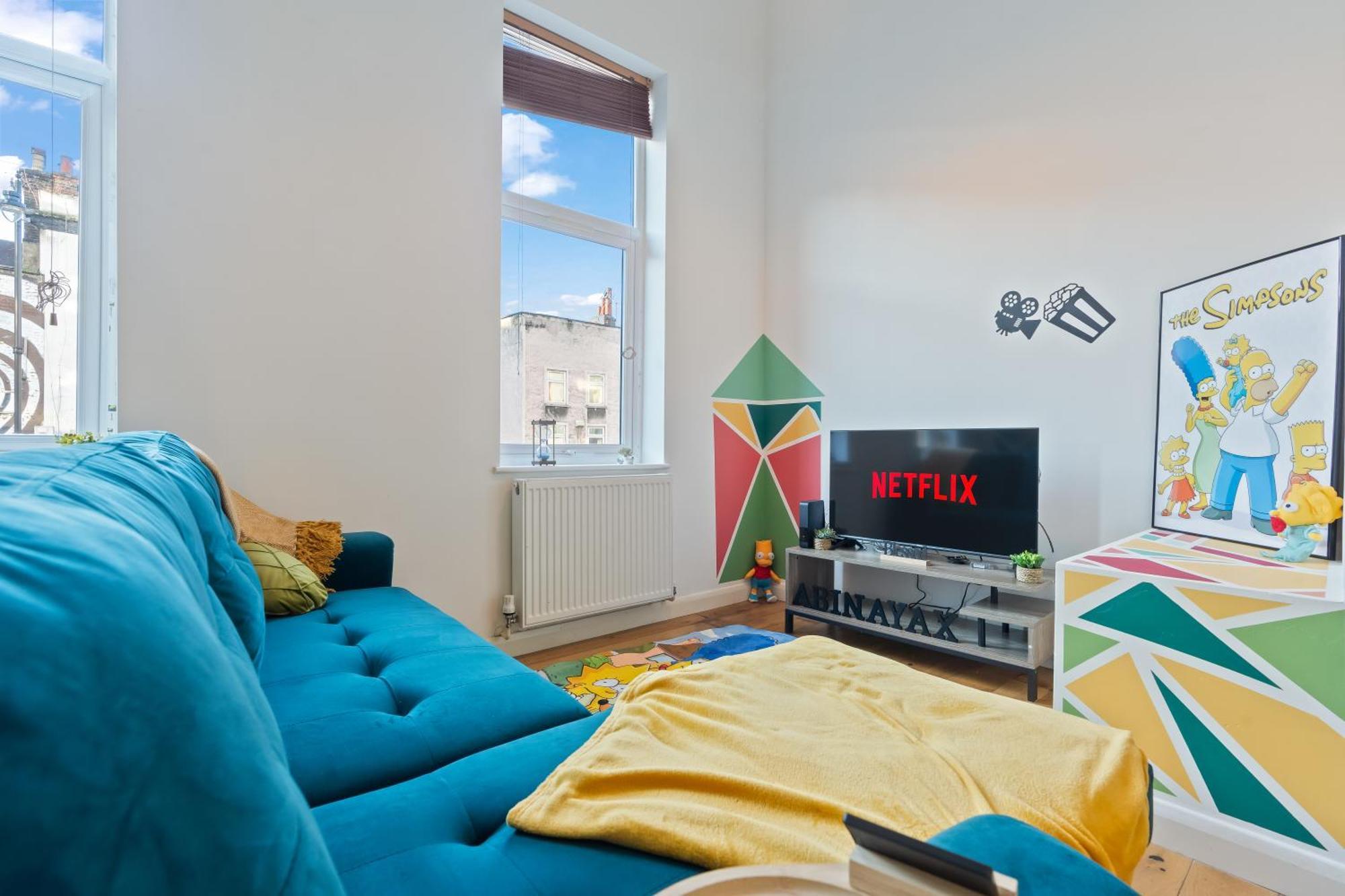 Cosy 1 Bed W Loft Sleeps 5 Close To Stations Apartment *