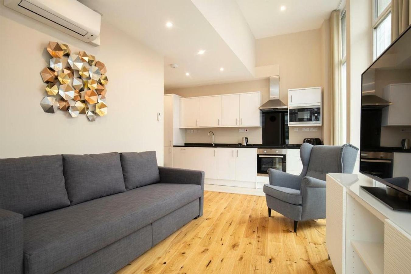 Traveleraddress - Tigress House Apartment
