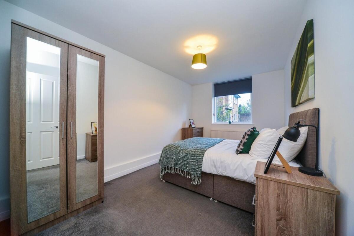 Modern 2-bed Nw Near Camden - Great Location & Transport Appartement