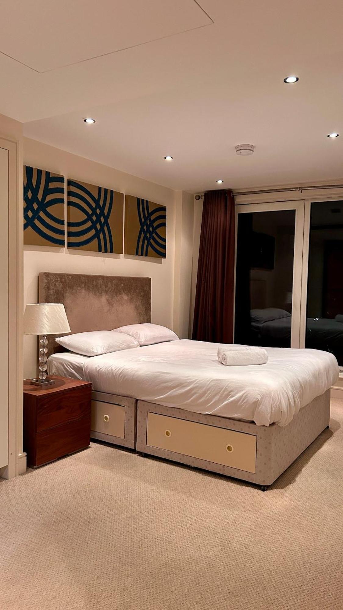 Appartement Comfortable & Well-located 2 Bed In Chelsea
