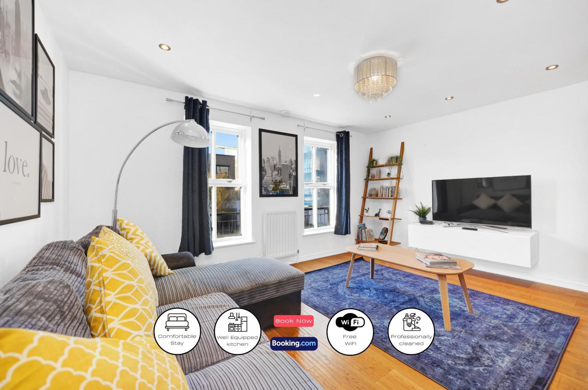 Lovely 3 Bedroom House Short Term & Flexible Renting Limehouse With Private Parking And Garden! Apartamento Londres