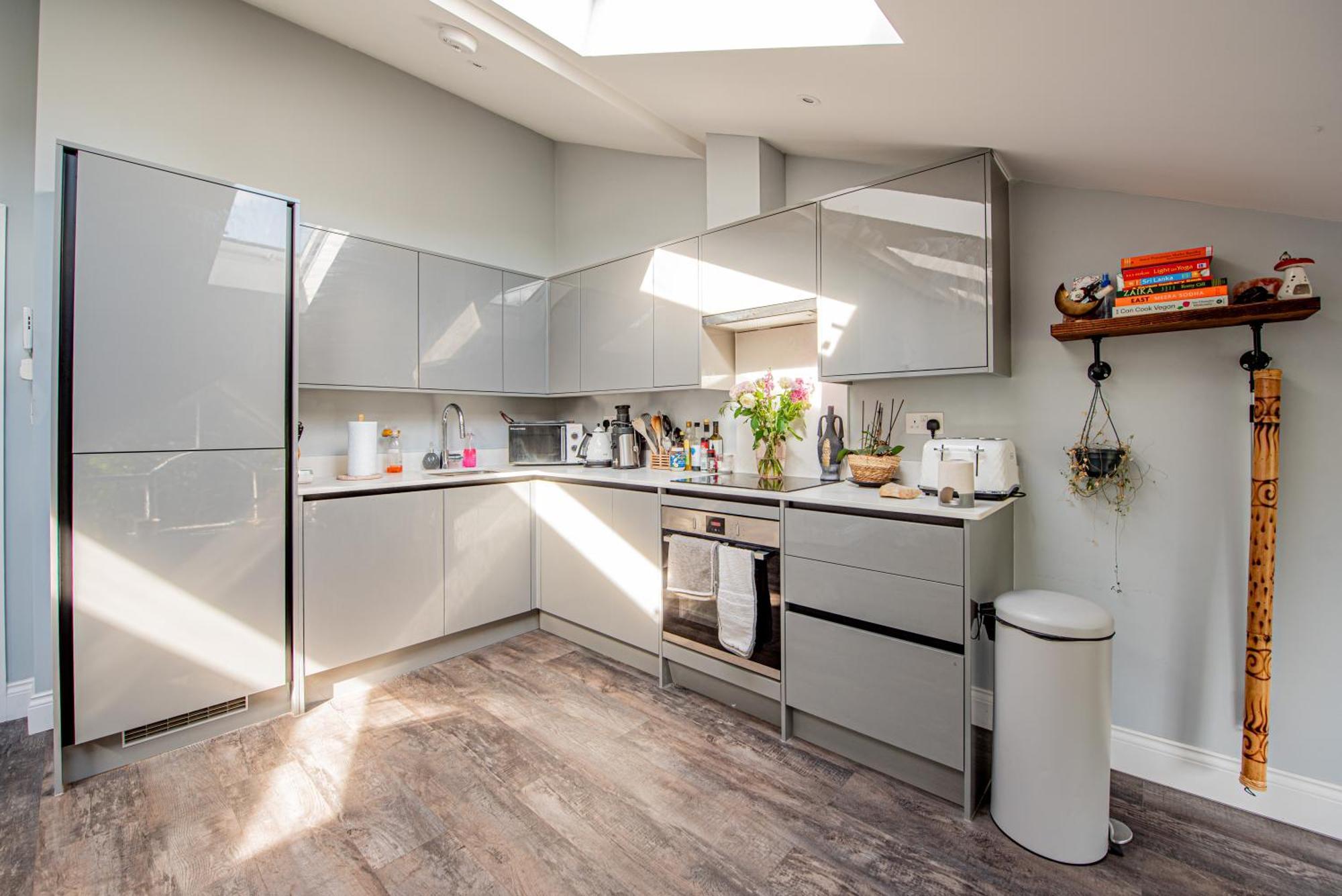 Peaceful 2-bed Flat In * Londres