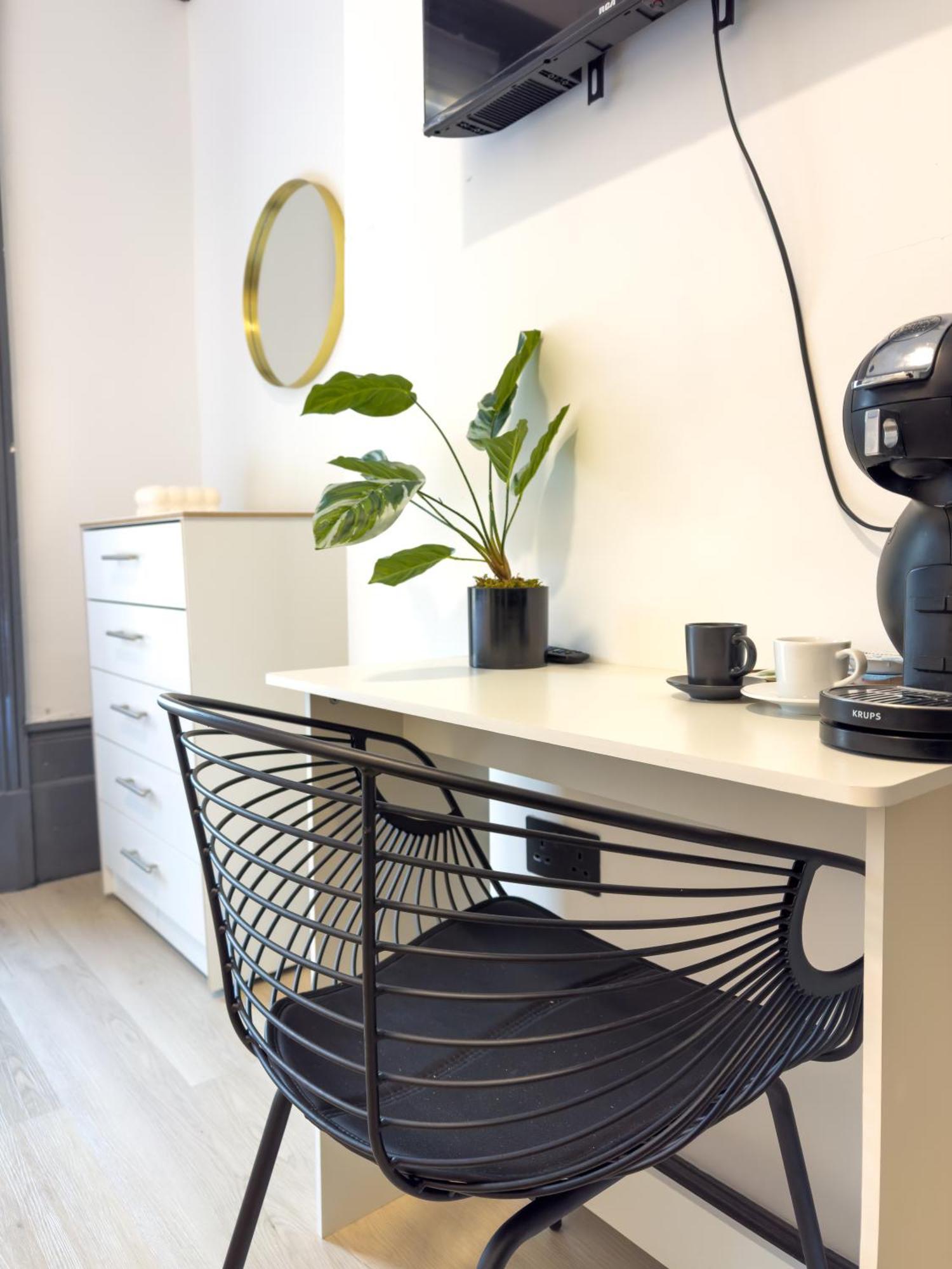 Appartement 3 Min From Station, Flat *