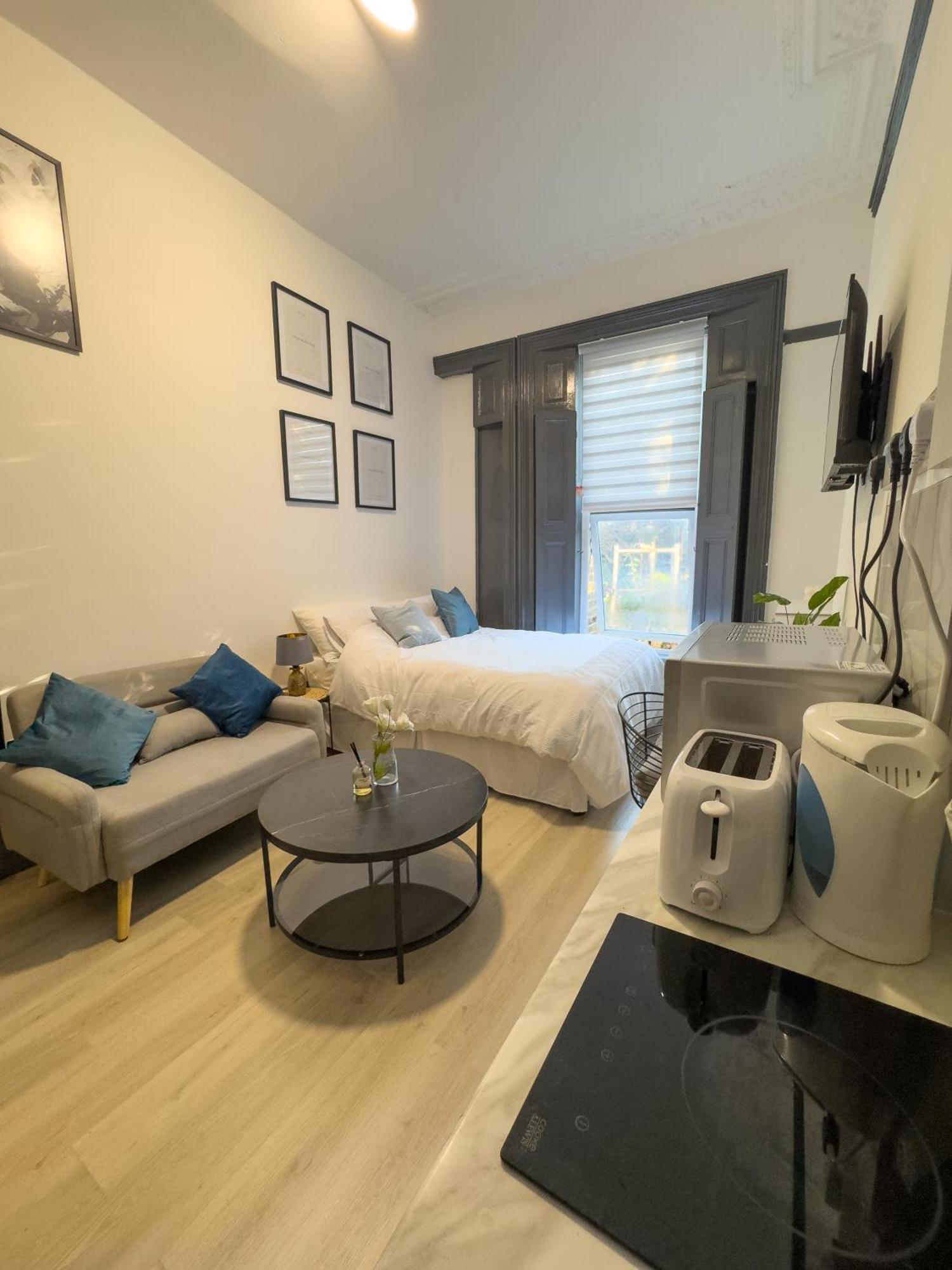 3 Min From Station, Flat Appartement Londres