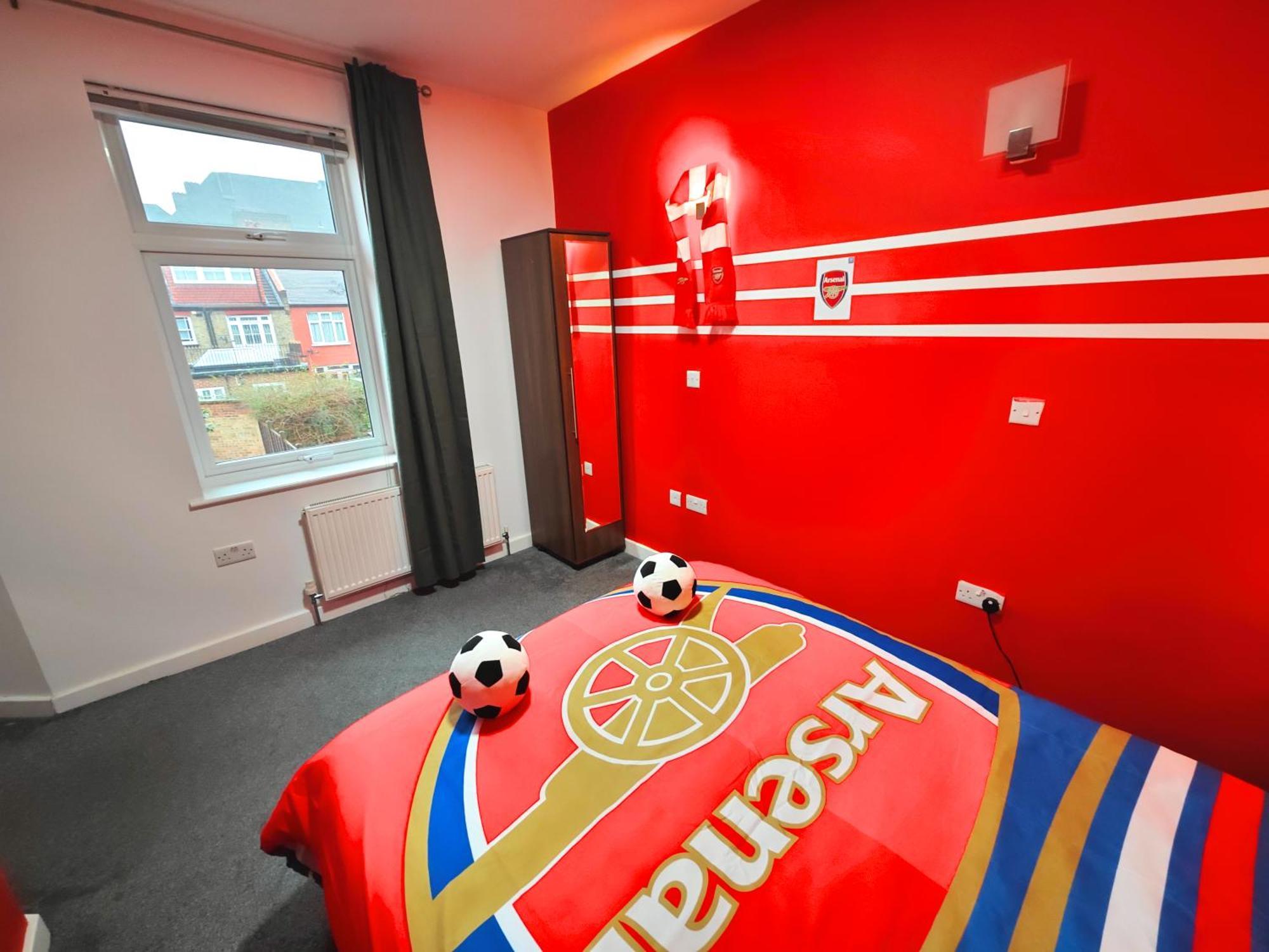 Bright And Spacious 2-bedroom Flat Near Emirates Stadium *