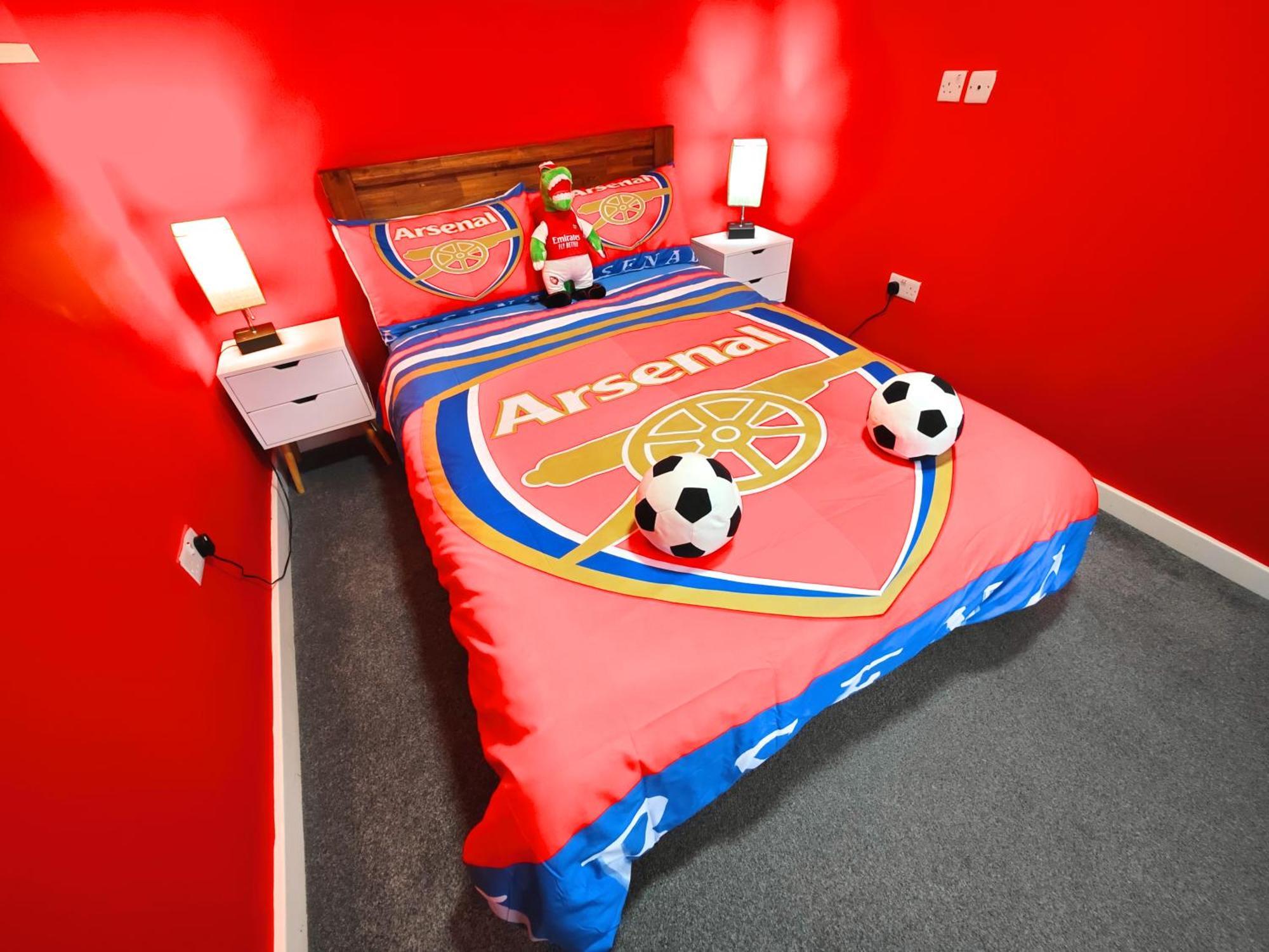 Bright And Spacious 2-bedroom Flat Near Emirates Stadium *